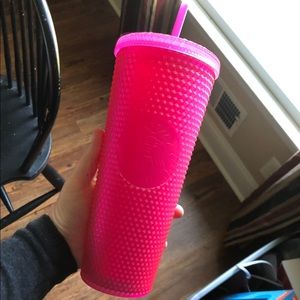 Hot pink venti studded tumblr